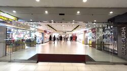 Lucky Plaza (D9), Retail #504614941